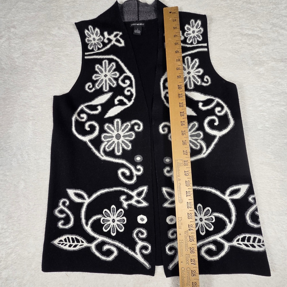 Lauren Michelle Sweater Vest Women S Black‎ White  Floral Knit Artsy Boho - Picture 6 of 6